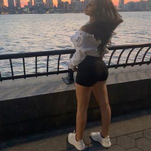 Meet your Posher, Shanell